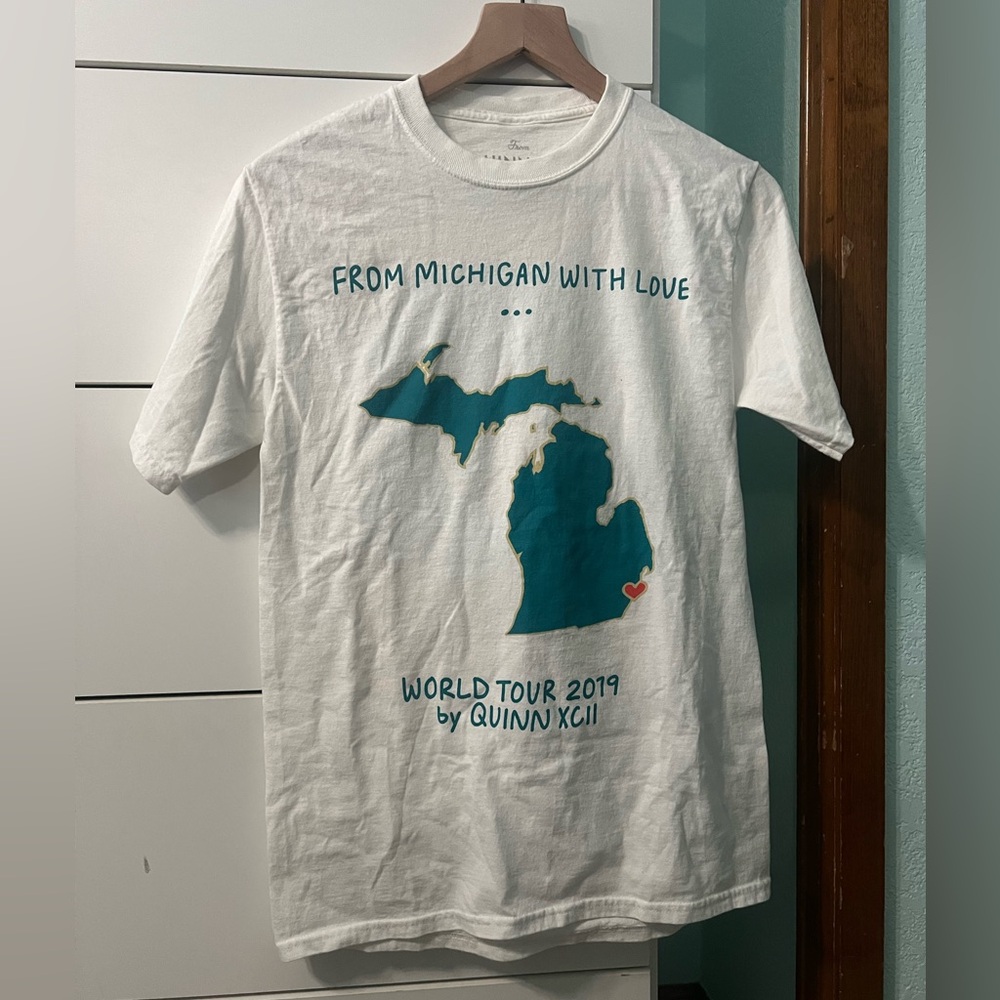 Quinn xcii White Graphic Tour T-Shirt (From Michigan with Love)
